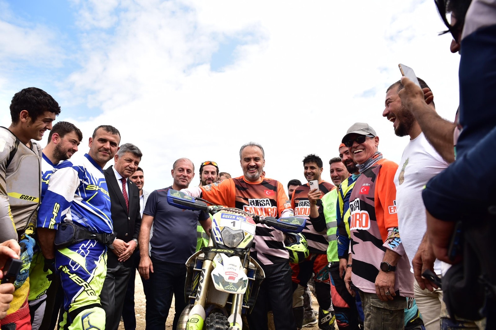 Enduro tutkunları Bursa’da buluştu Enduro tutkunları Bursa’da buluştu