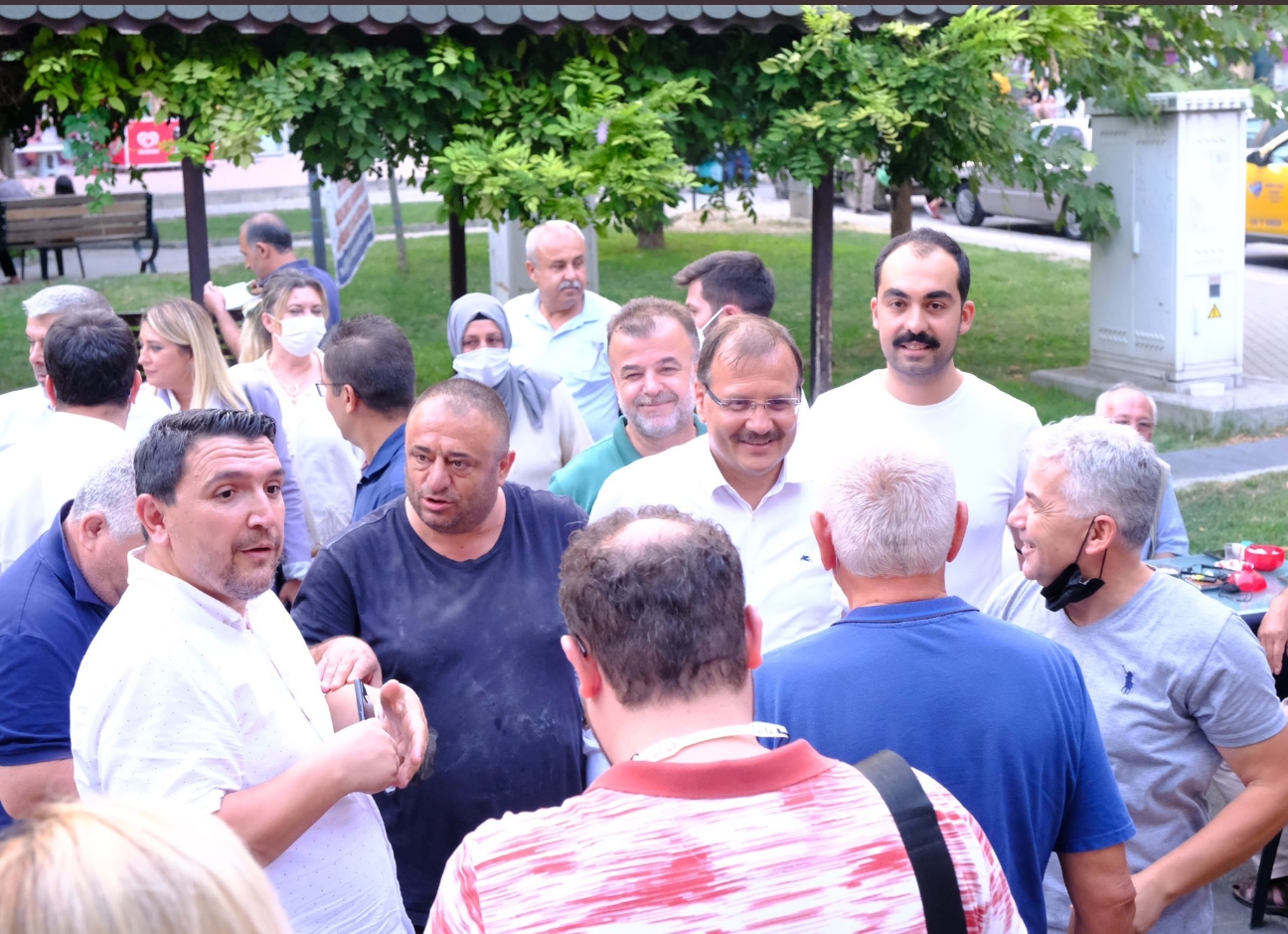 Bursa’da siyasi saha izlenimleri! Millet zorlukları nasıl aşacak?