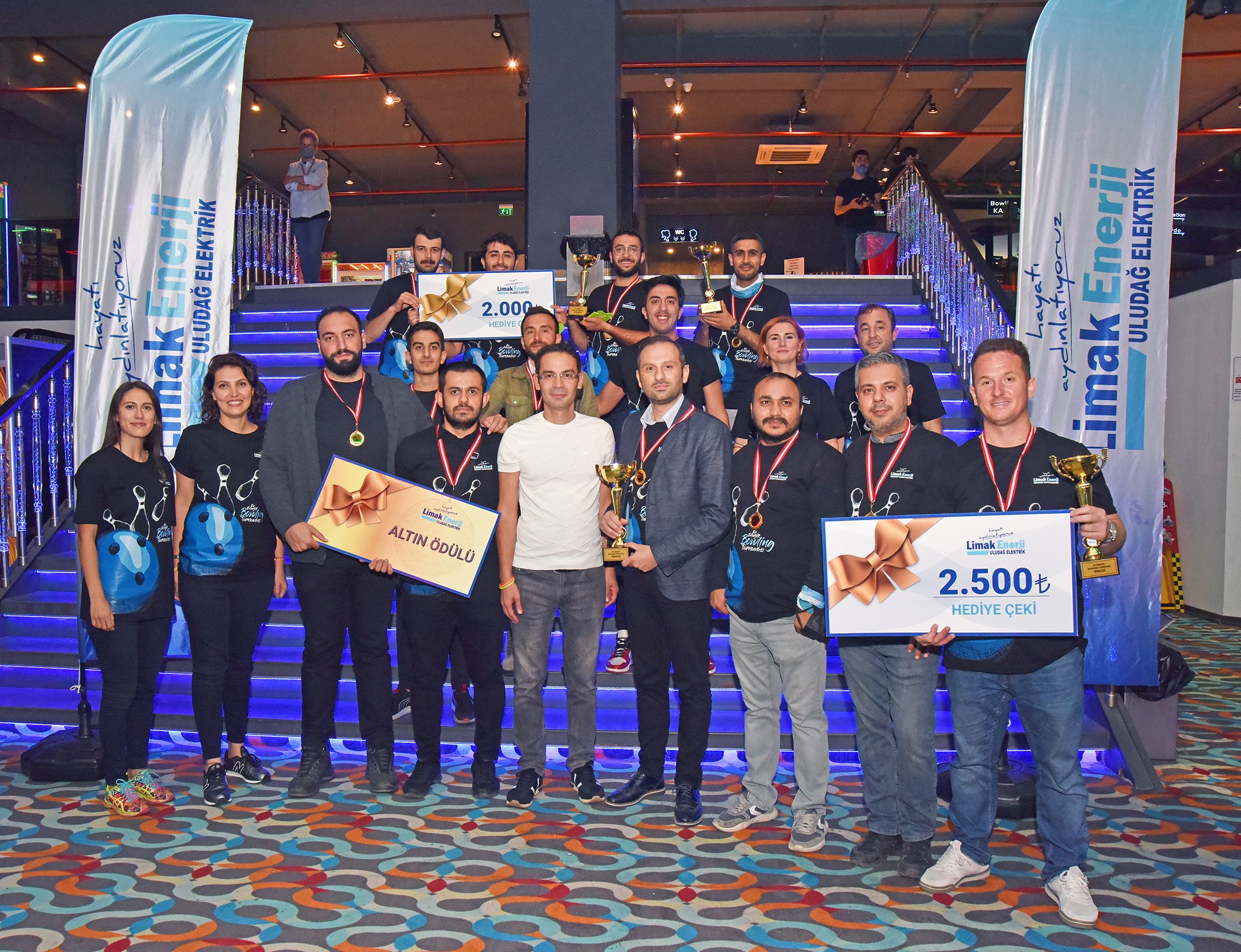 Limak Enerji basın mensuplarını bovling turnuvasında buluşturdu