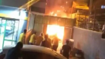 Bursa’da markette yangın çıktı!