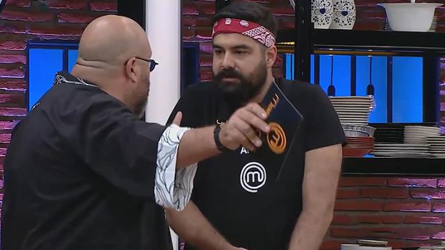 MasterChef’te büyük gerilim! Somer Sivrioğlu yarışmacıyı fena azarladı