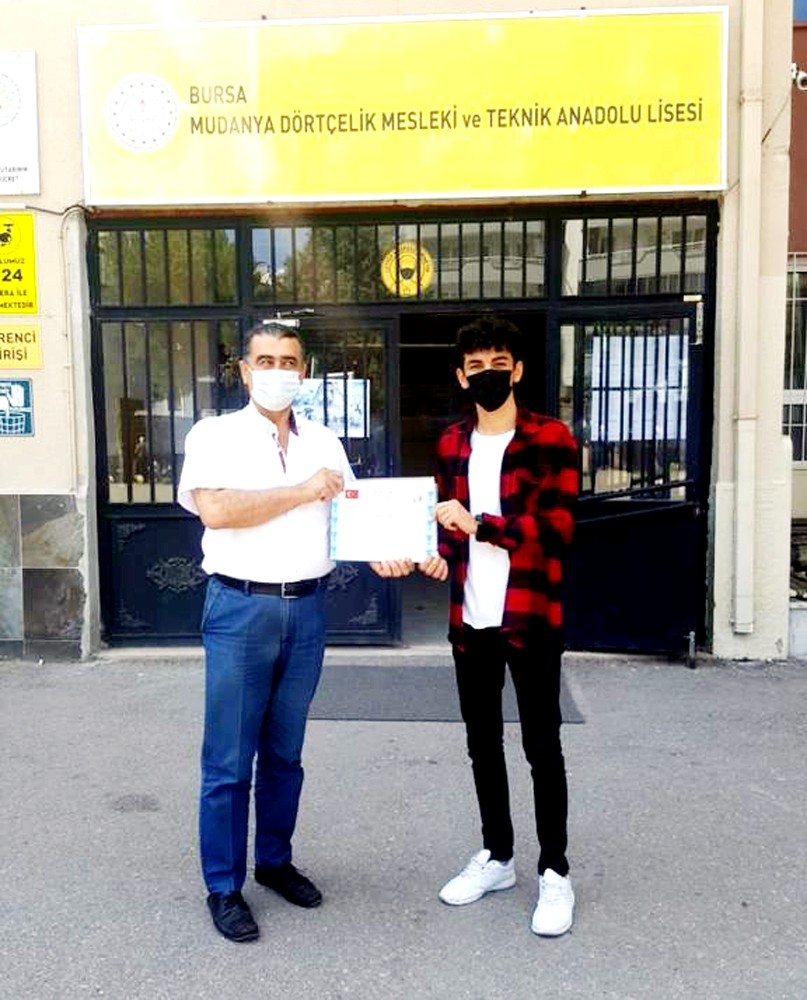 Bursalı öğrenciden önemli başarı! Bursalı öğrenciden önemli başarı!