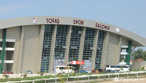 Bursa’da kiralık spor salonu otoparkı!