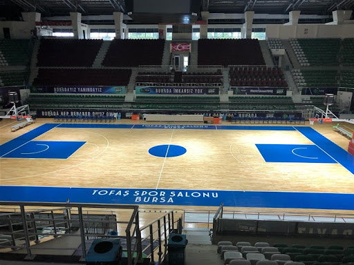 Tofaş Spor Salonu’nda kiralık reklam alanları…