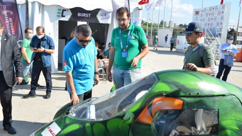 Teknofest’te ’Yıldırım’ rüzgarı esti Yıldırım Belediyesi, genç icatcıların yanında olmaya devam ediyor. Uluslararası Efficiency