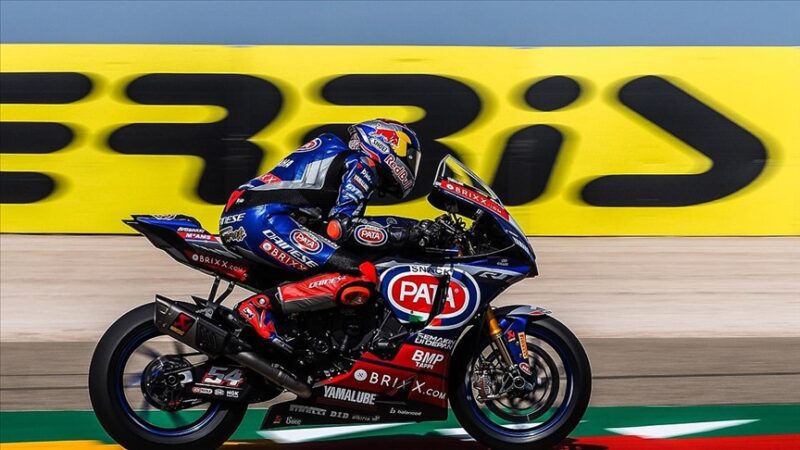 Milli motosikletçi Toprak Razgatlıoğlu, İspanya'da Dünya Superbike Şampiyonası'nın 10. ayağında