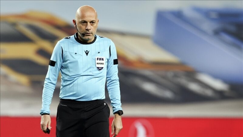 Şampiyonlar Ligi'nde Milan-Atletico Madrid maçını Cüneyt Çakır yönetecek.