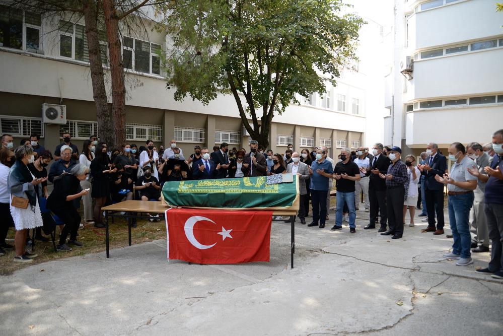 Bursalı akademisyene acı veda… Bursalı akademisyene acı veda…