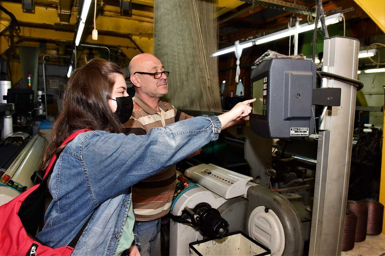 Yıldırım, tekstil sektörüne kalifiye eleman yetiştiriyor Yıldırım, tekstil sektörüne kalifiye eleman yetiştiriyor