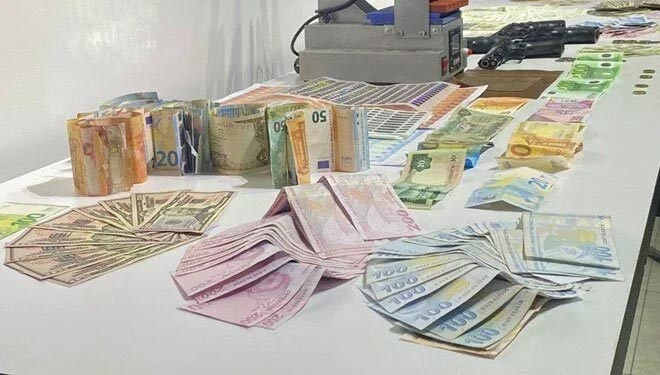 Sahte parayla aldığı sahte içkiden öldü