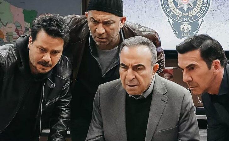 Arka Sokaklar büyümeye devam ediyor! 2 yeni isim katıldı Kanal D’nin, yapımını Erler Film, yapımcılığını Türker İnanoğlu’nun üstlendiği, yönetmenliğini