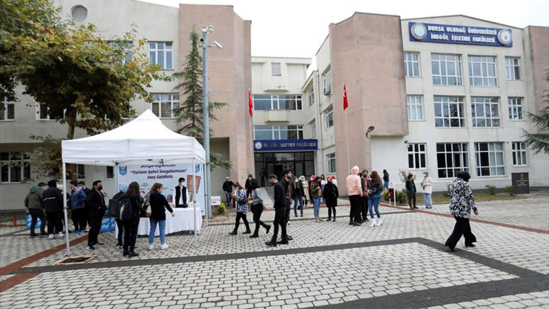 Üniversite öğrencilerine İnegöl turu düzenlenecek Üniversite öğrencilerine İnegöl turu düzenlenecek