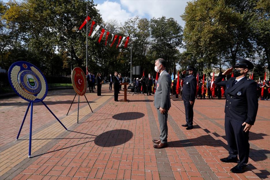 İnegöl’de Cumhuriyet Bayramı coşkusu resmi törenlerle başladı
