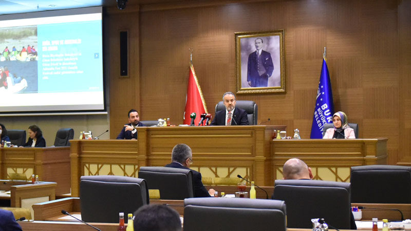 Bursa Büyükşehir Belediye Başkanı Alinur Aktaş, Bursa’nın 2022 Türk Dünyası
