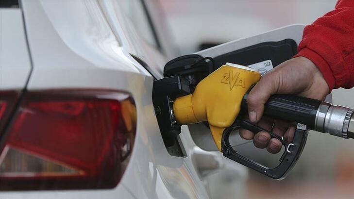 Benzine 28 kuruş zam