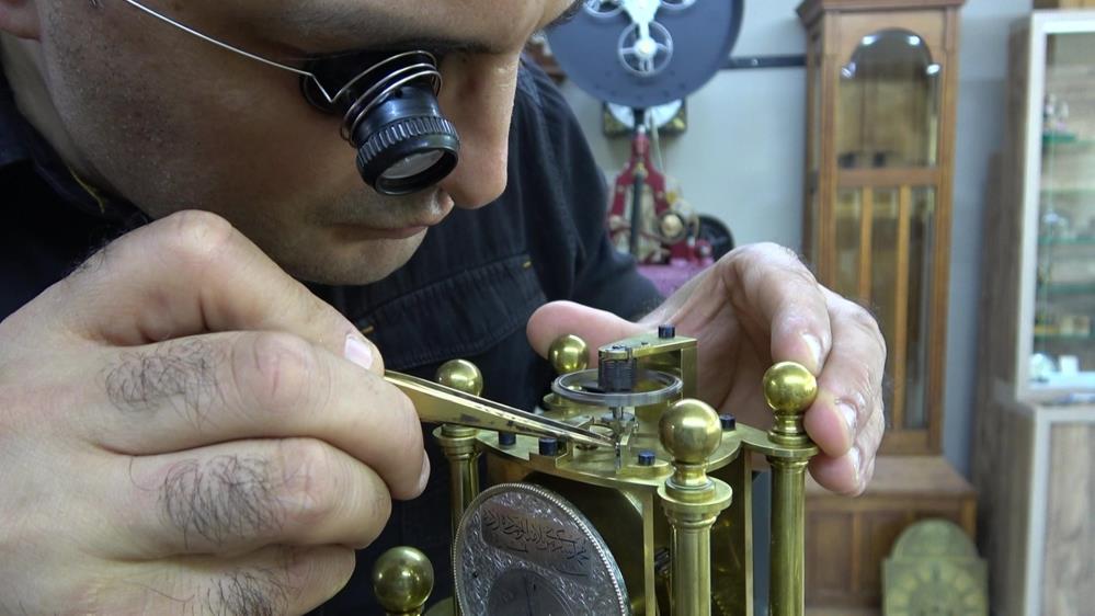 Bursa’daki bu saat 157 yıldır tıkır tıkır çalışıyor