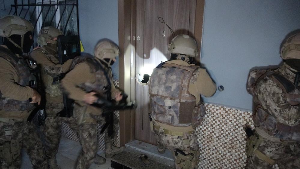 Bursa’daki silah tacirlerine şafak operasyonunda flaş gelişme