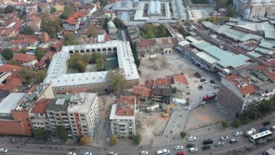 Bursa’nın tarihi bölgesinde kriz çıkaran bina! Orası ne olacak?
