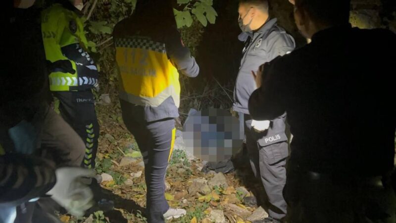 Bursa’da tarihi surlarda ceset bulundu Bursa’nın İznik ilçesinde dün gece 30 yaşında ki bir kişinin