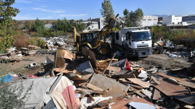Bursa’da kaçak baraka operasyonu