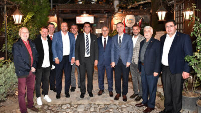 Bursa Belediyeler Birliği’nde Dündar güven tazeledi