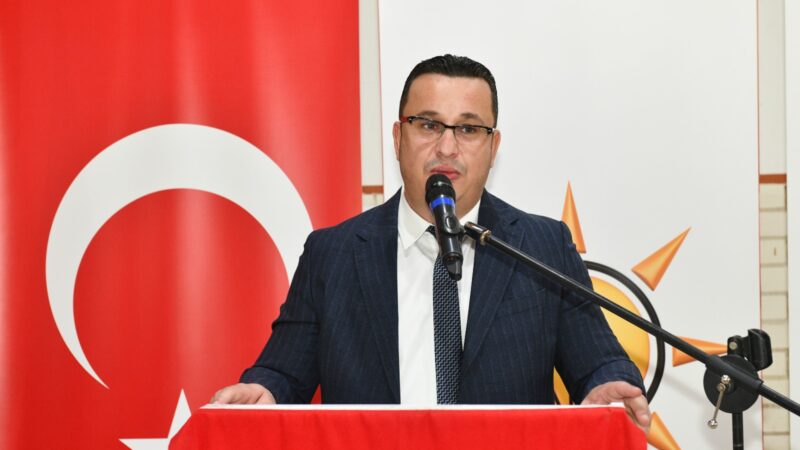 Mustafakemalpaşa'da 19 Ekim Muhtarlar Günü, Cumhurluk Alanında düzenlenen törenle kutlandı.