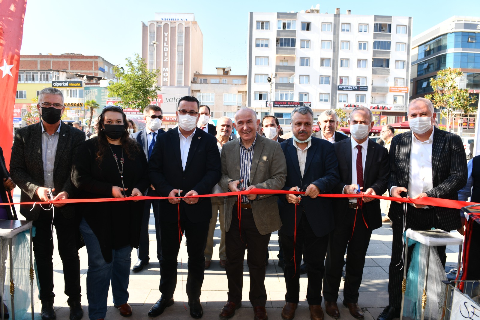 Mustafakemalpaşa’da kitap günleri kapılarını açtı Mustafakemalpaşa’da kitap günleri kapılarını açtı