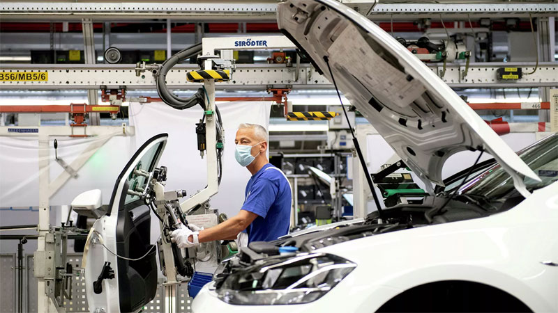 Flaş iddia! Otomotiv devi binlerce işçiyi çıkaracak