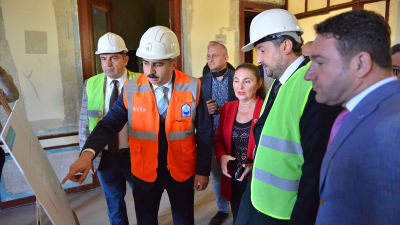 Yıldırım ‘tarihi’ ayağa kaldırıyor