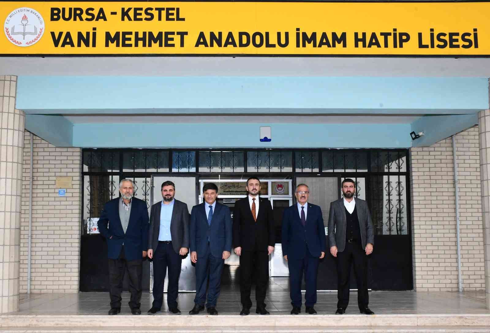 Başkan Tanır’dan İmam Hatip Okulları’na anlamlı ziyaret Başkan Tanır’dan İmam Hatip Okulları’na anlamlı ziyaret