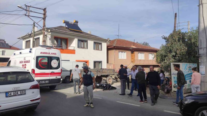 Bursa’da traktör ile motosiklet çarpıştı. Kazada motosiklet sürücüsü ağır yaralanırken