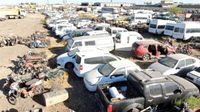 Milli servet çürüyor! Milyonlarca lira değerindeki araçlar toprağa gömülüyor