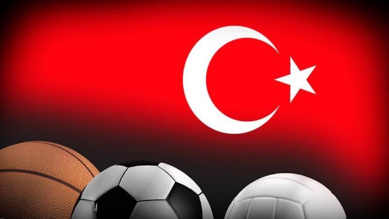 Türk spor camiası, 29 Ekim Cumhuriyet Bayramı nedeniyle kutlama mesajları