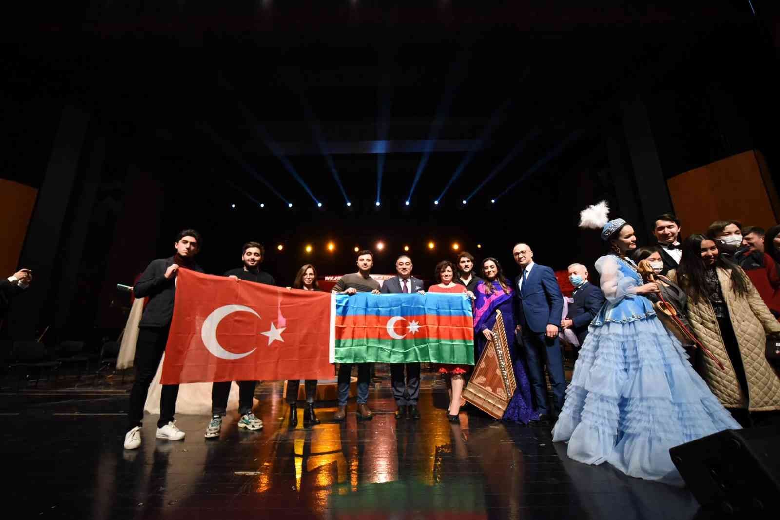 Bursa’da dev konser 1 2022 turk dunyasi kultur baskenti bursada dev konser 9abfcfa