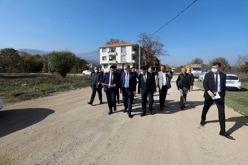 İnegöl’de 28 sokak beton yolla kaplanıyor