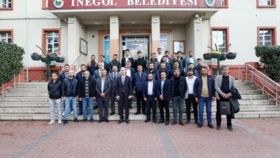 Genç çiftçiler İnegöl Belediyesi ile dünyayı takip ediyor
