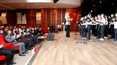 24 Kasım Öğretmenler Günü İnegöl’de coşkuyla kutlandı