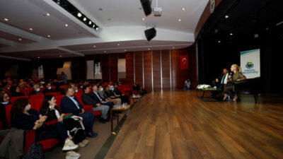 İnegöl Belediyesi’nin bu yıl 5’incisini düzenlediği Kitap Günleri Fuarının finalini
