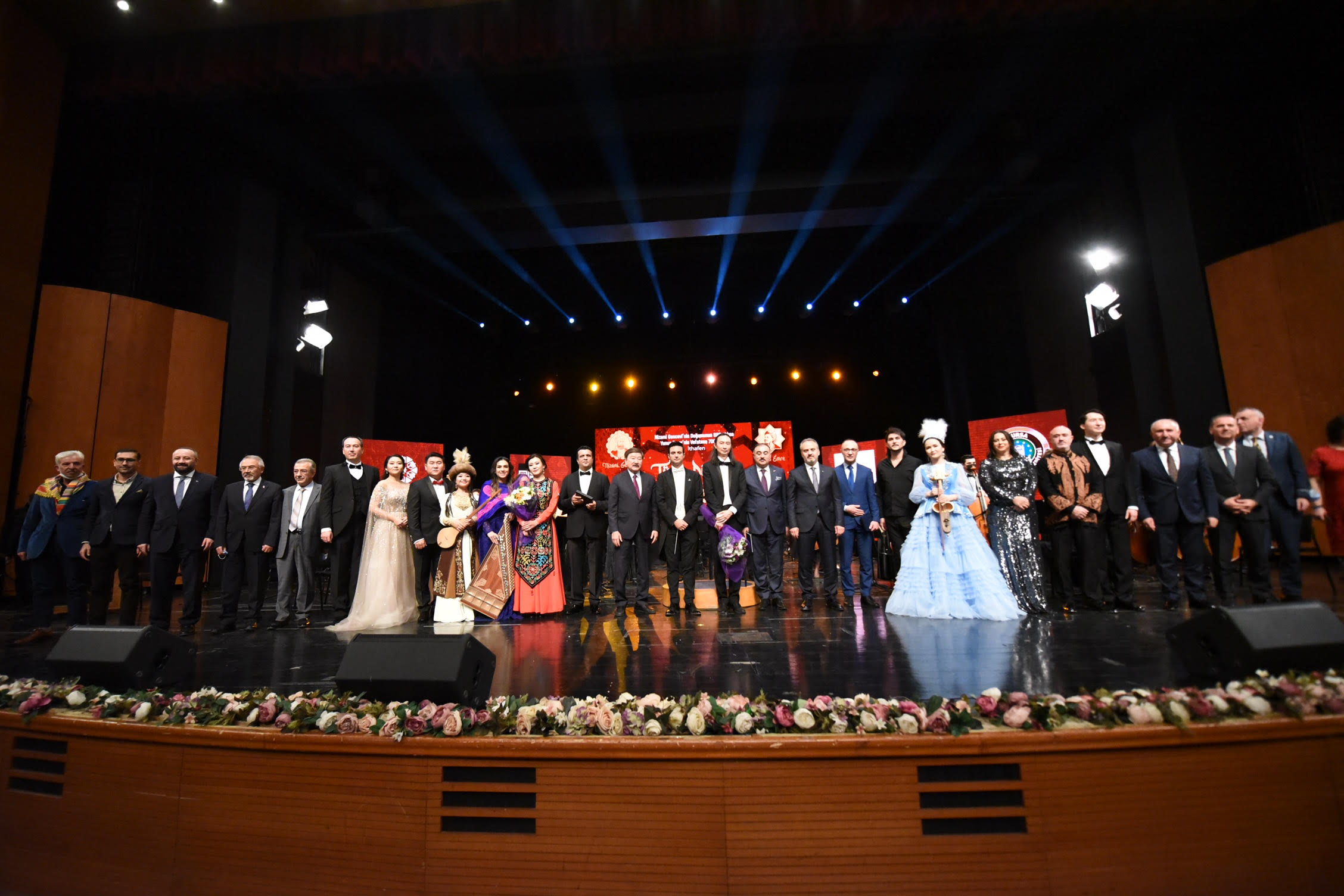 Bursa’da dev konser 3