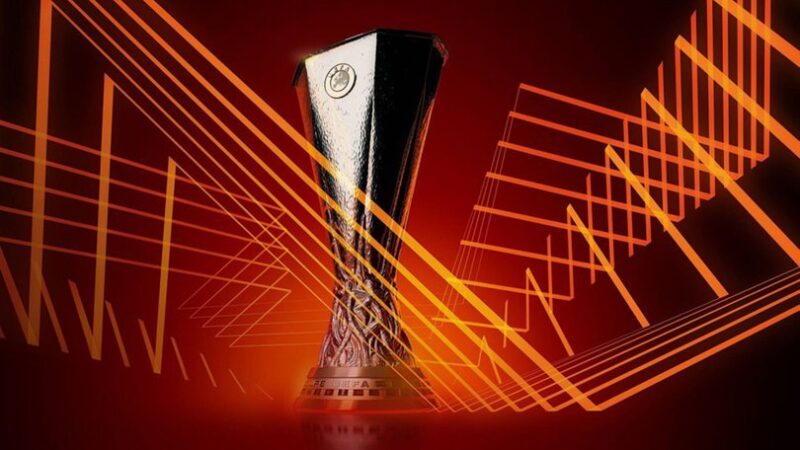Futbolda UEFA Avrupa Ligi 5. haftasında Galatasaray ve Fenerbahçe'nin 25