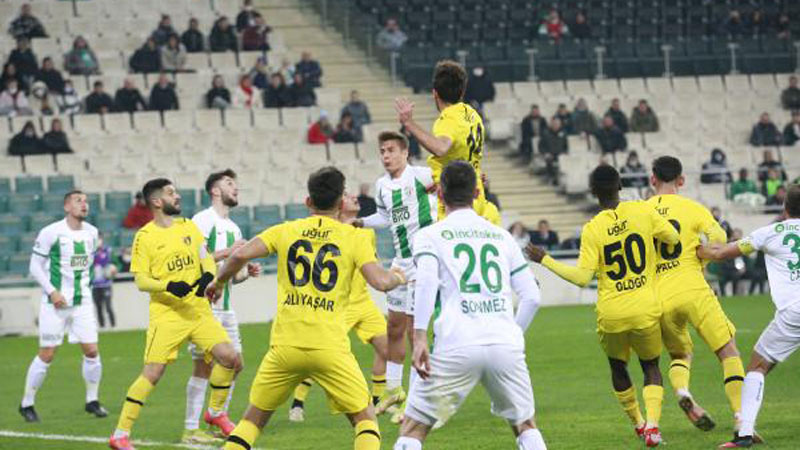 Yolgeçen hanına döndü! Yolgeçen hanına döndü!