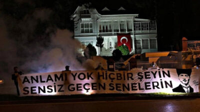 Teksas yine yapacağını yaptı!