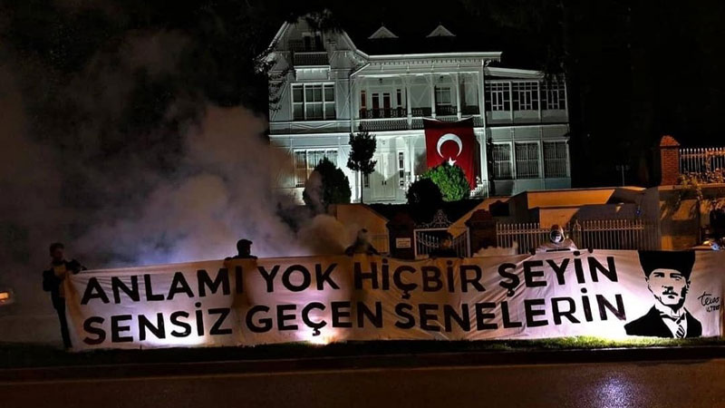 Teksas yine yapacağını yaptı! Teksas yine yapacağını yaptı!