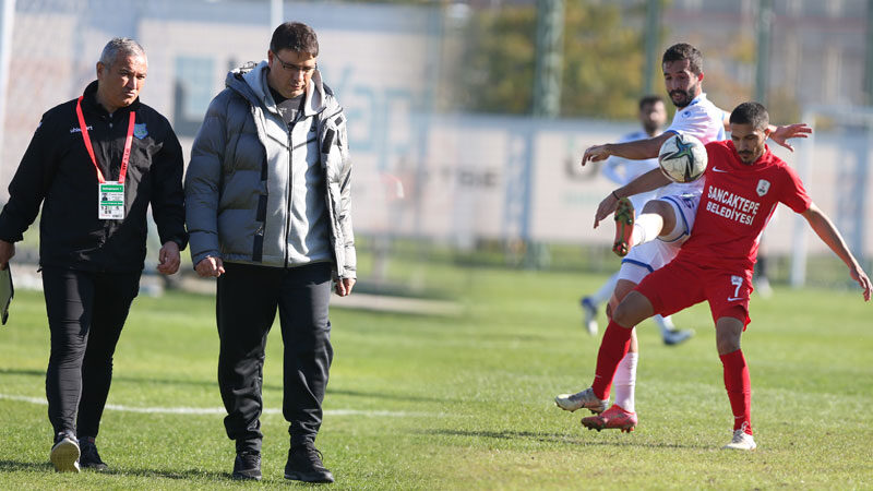 Bursa Yıldırımspor'un Teknik Direktörü Fazlı Tan ilk yarıda kalan maçlar