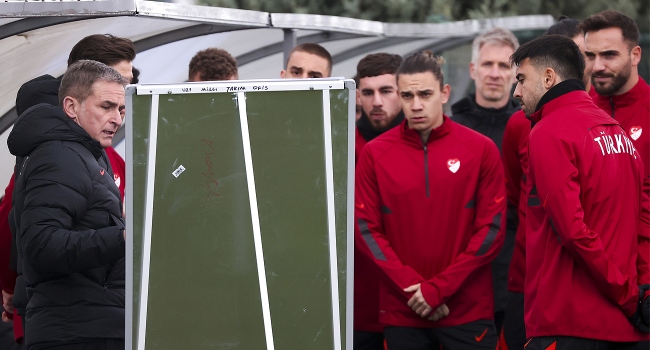 A Milliler taktik çalıştı