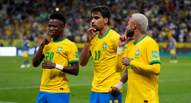 Sambacılar Katar’ı garantiledi