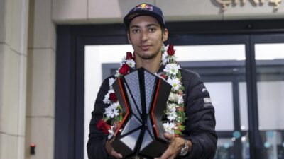 Dünya şampiyonu Toprak Razgatlıoğlu, Türkiye’ye döndü