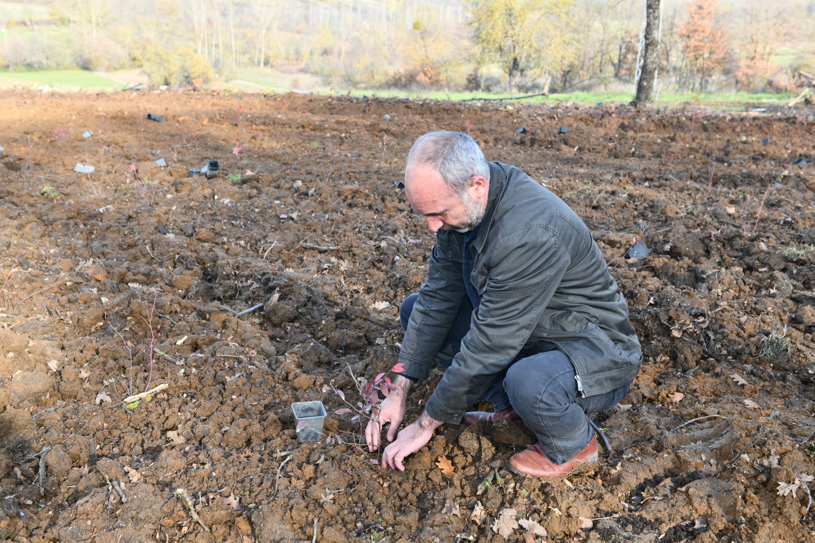 6 dekarla başlayan tarımsal hizmet seferberliği 130 dekara ulaştı! 6 dekarla başlayan tarımsal hizmet seferberliği 130 dekara ulaştı!