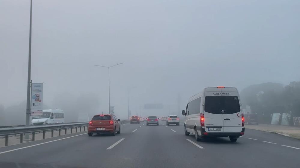 Bursa’da yoğun sis etkili oldu