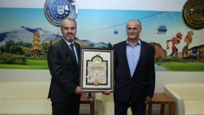 Aktaş: “Şehitlerimizin yakınları baş tacımız”